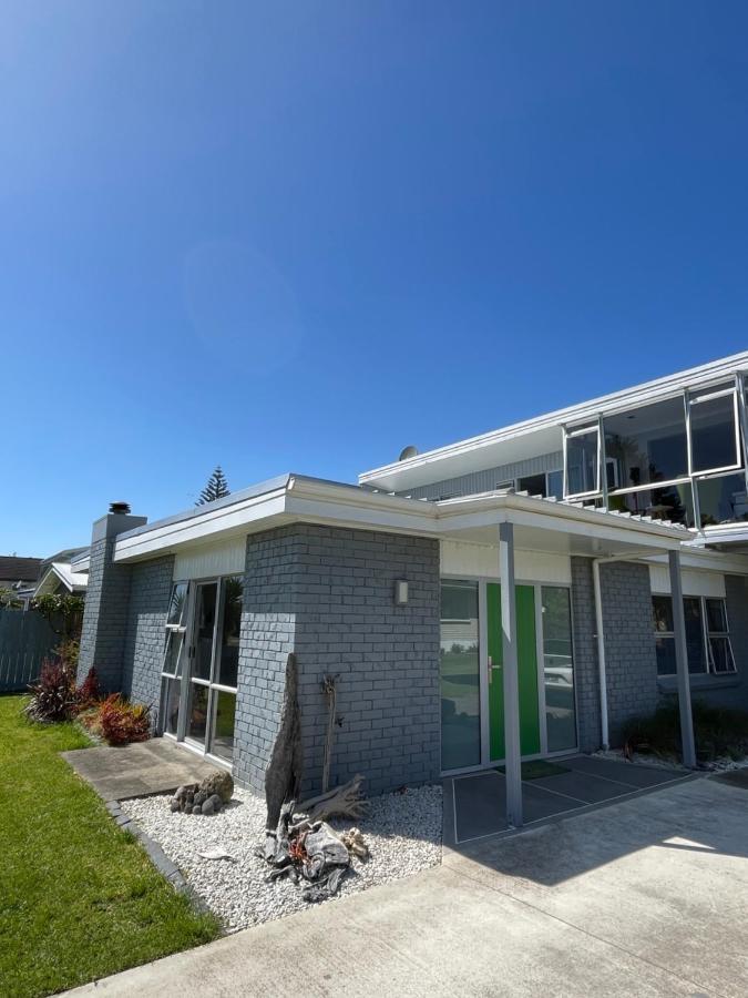 Green Door - One Bedroom Apartment Whakatane Bagian luar foto
